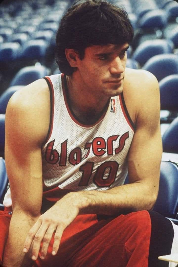 El Dedo De Pocius tweet media