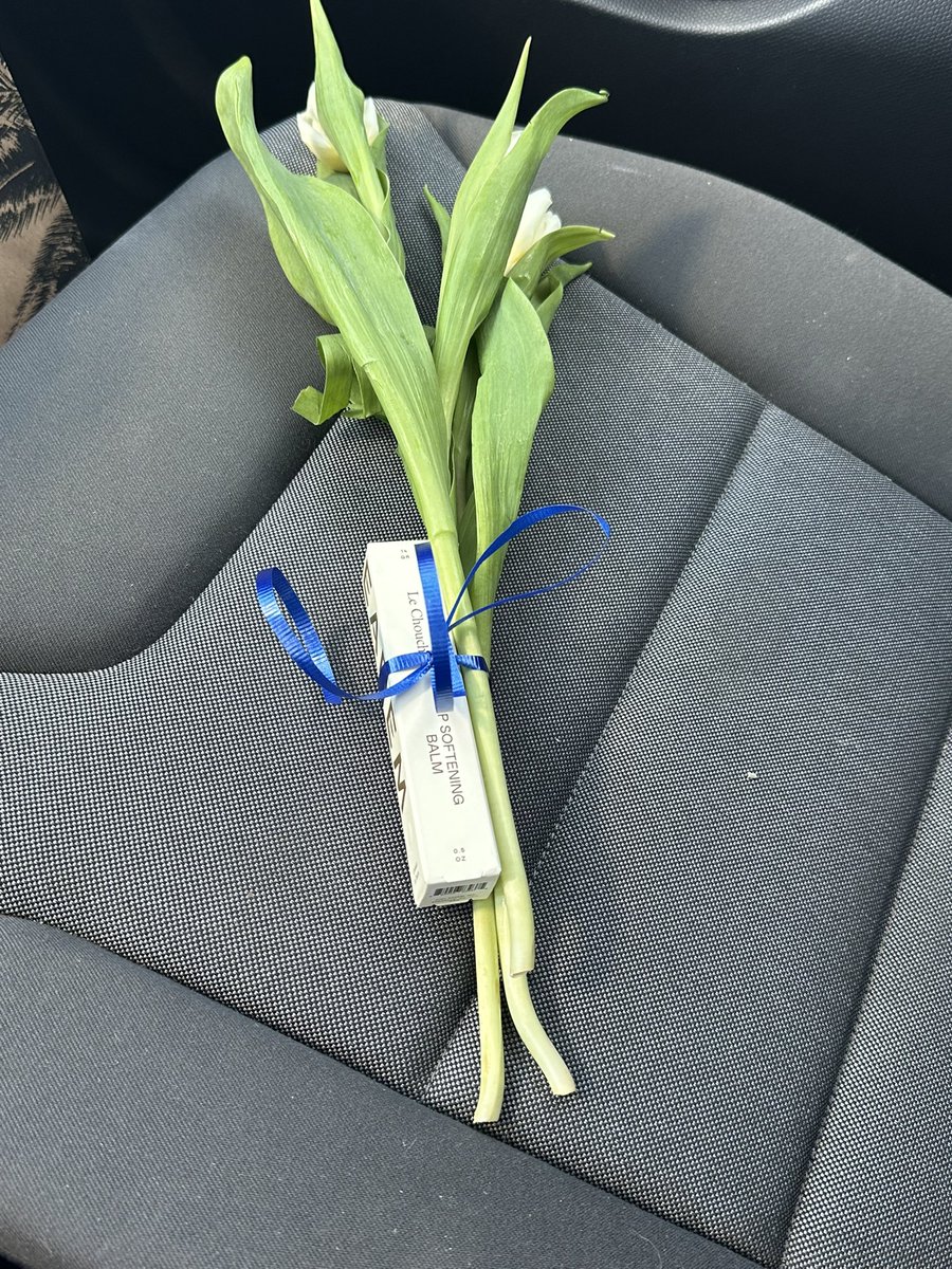 liv eats tweet media