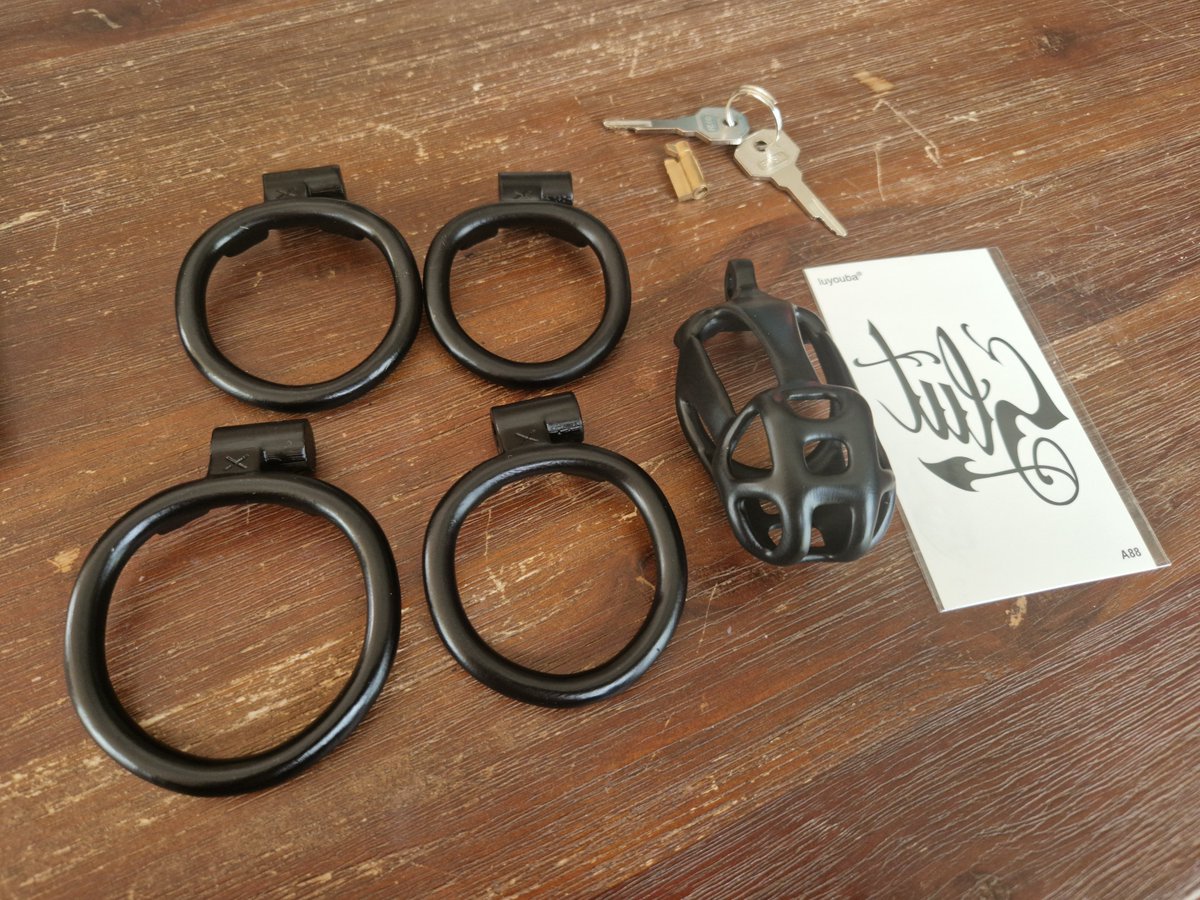 👑 Empress CatastroV tweet media