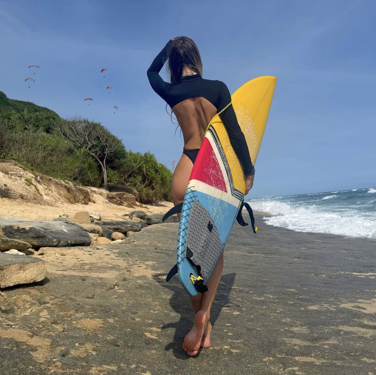 Cherri Findom tweet media