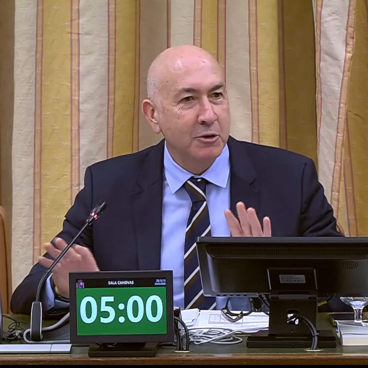 Alejandro Soler /❤ tweet media