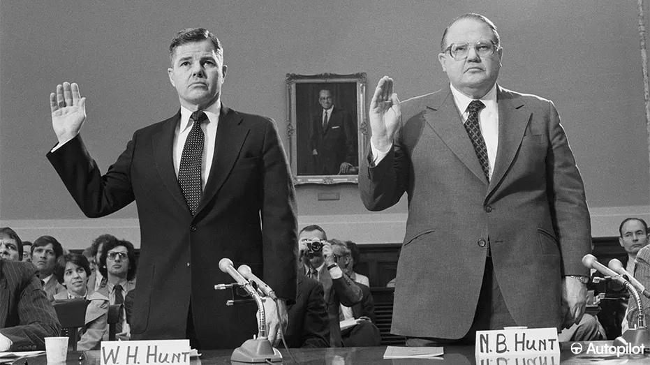 Michael Burry Stock Tracker ♟ tweet media