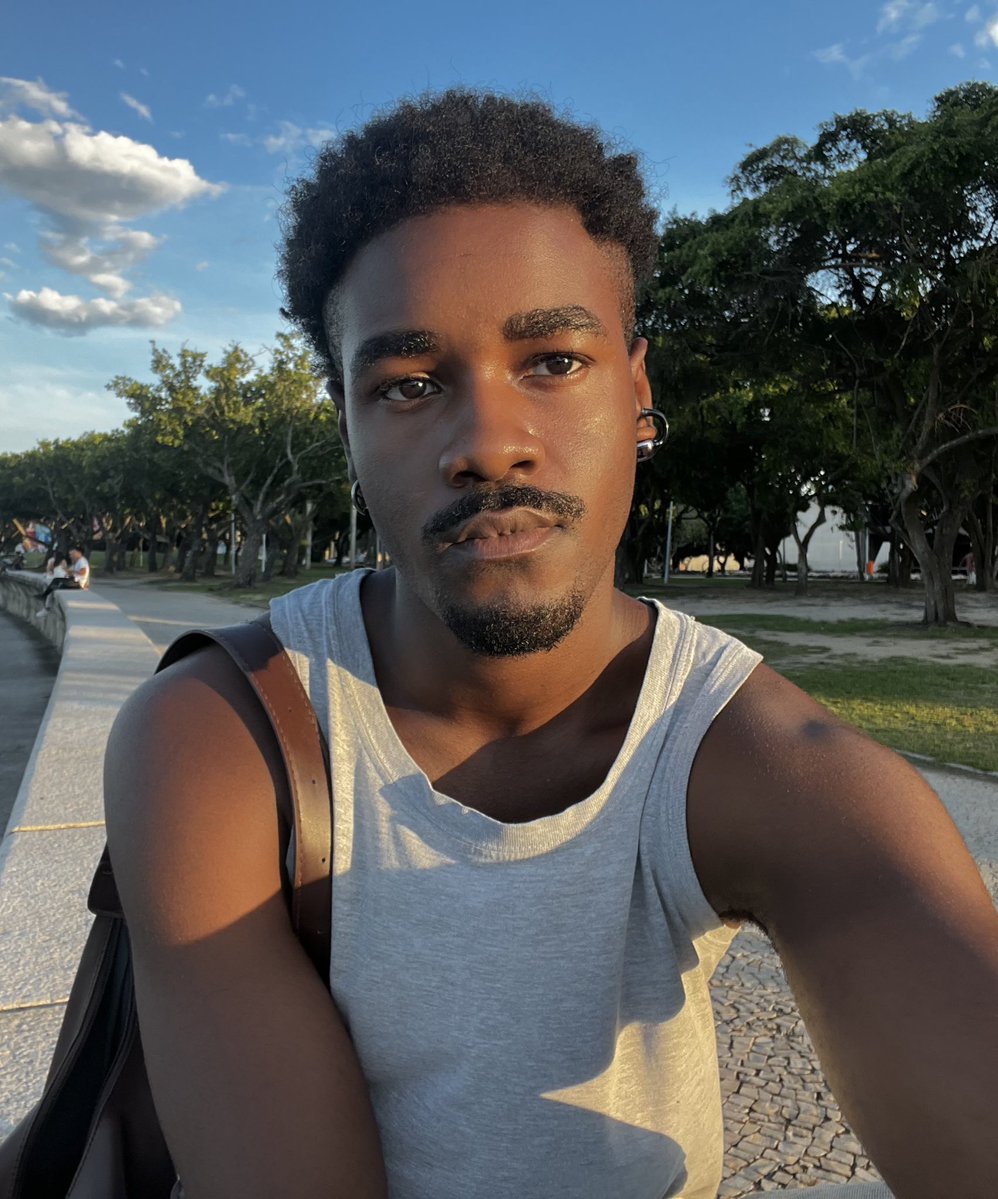 bebe oklou tweet media