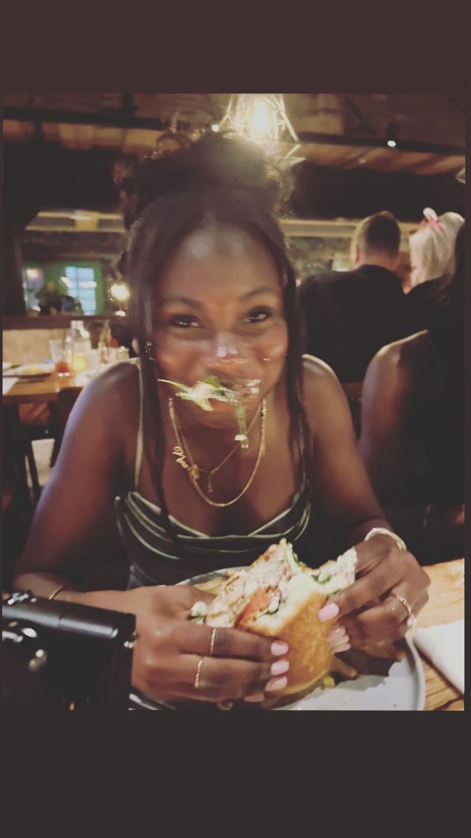 Fae ੈ✩‧₊˚ tweet media