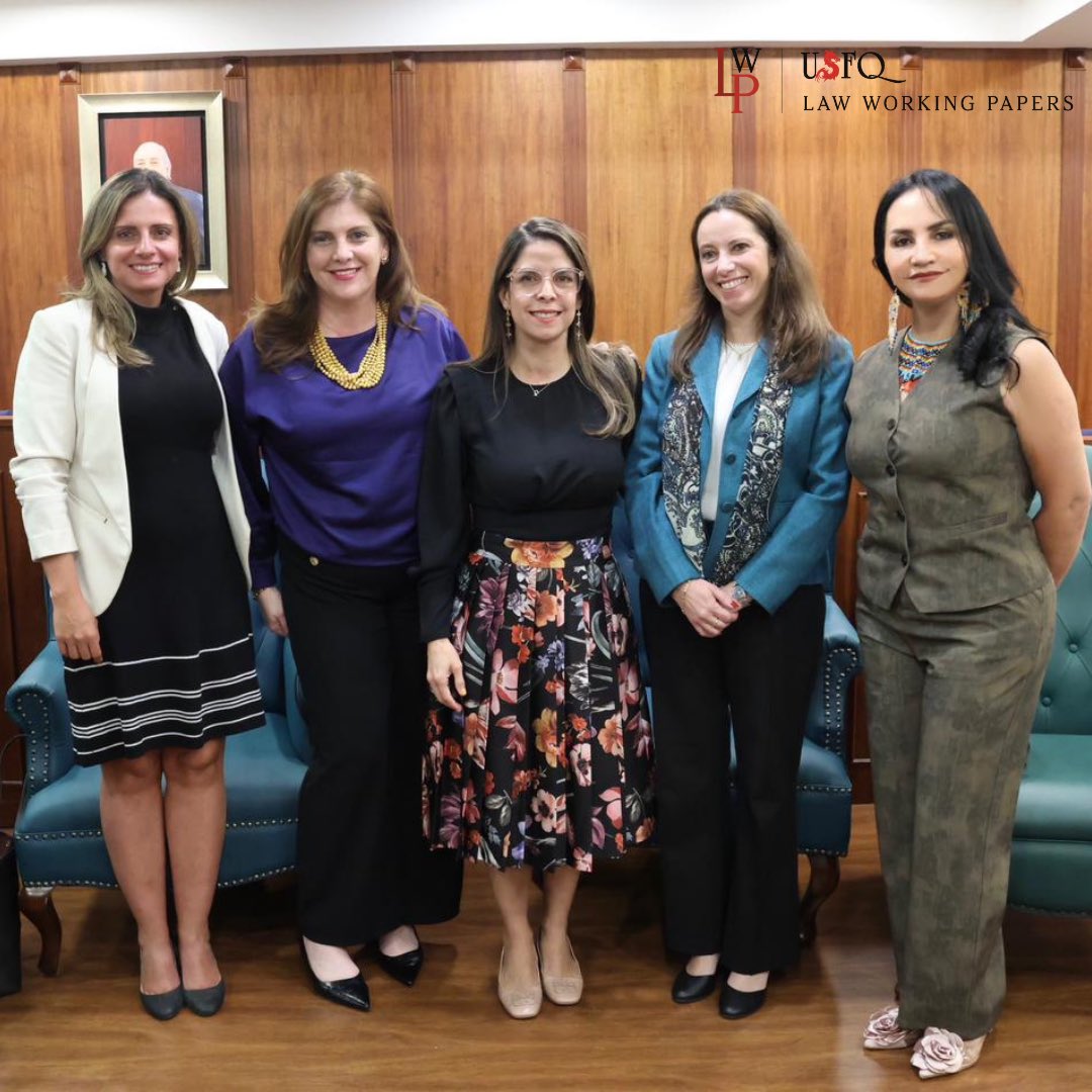USFQ_LWP's tweet photo. ♦️USFQ Law Working Papers presenta un recuento del evento académico “Rompiendo el techo de cristal: ser mujer en el ejercicio del derecho”, realizado en conmemoración del Día Internacional de la Mujer.

Agradecemos a nuestras panelistas y asistentes por su valiosa participación. https://t.co/s4wbSSDlSy
