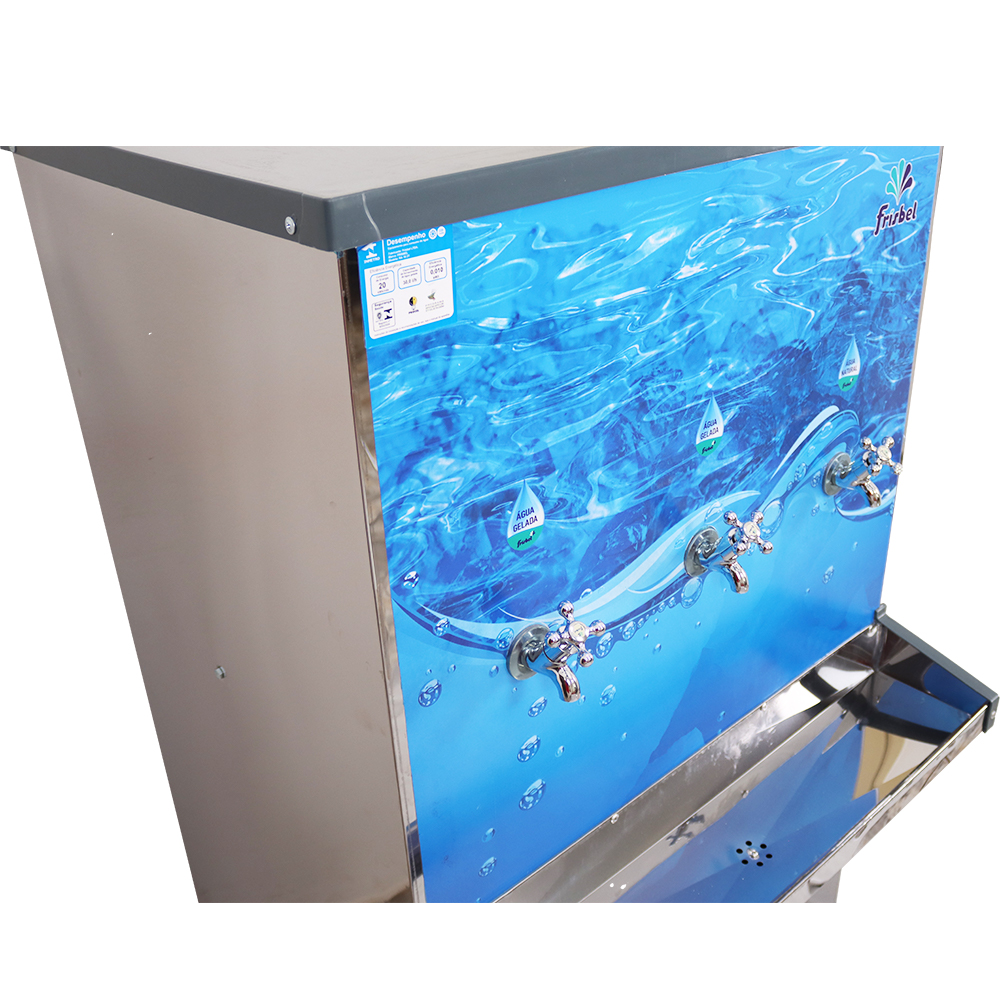tremaque's tweet photo. Esse é o Bebedouro de 100 litros com três torneiras

Acompanha: 3 torneiras de inox cromado
2 Torneira para água gelada
1 Torneira água temperatura ambiente filtrada

Saiba Mais👉 https://t.co/WlOrVjifca

#bebedouroeletrico #ideiadenegocio #empreenda #fabrica #industria #comercio https://t.co/7gJJqpNy0z