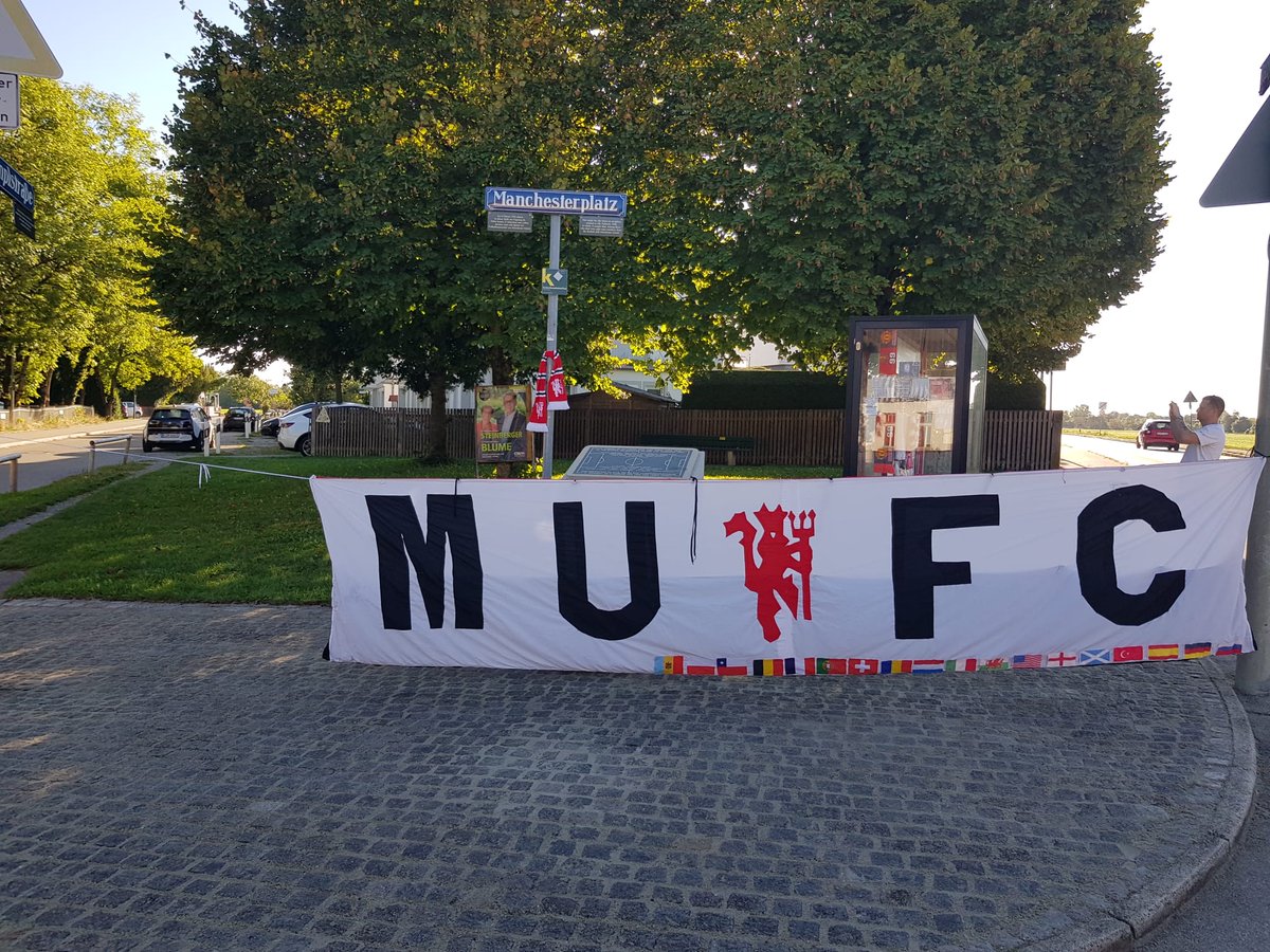 Simon Hillary tweet media