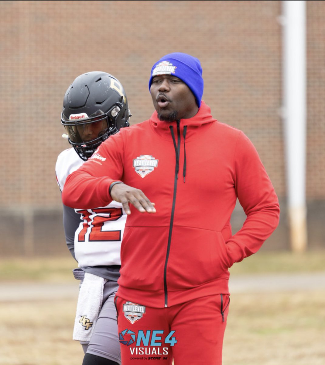 LeonardWeaver's tweet image. No matter where the Lord has taken 
Me, I’ve been so blessed to coach young men. I love every bit of it. The smiles, the discipline, the elevation and up’s and downs. This is what the Lord has called me to do period. @Jesuschrist @Maxwell_Leaders  @IRCSEagles 
#SOAR