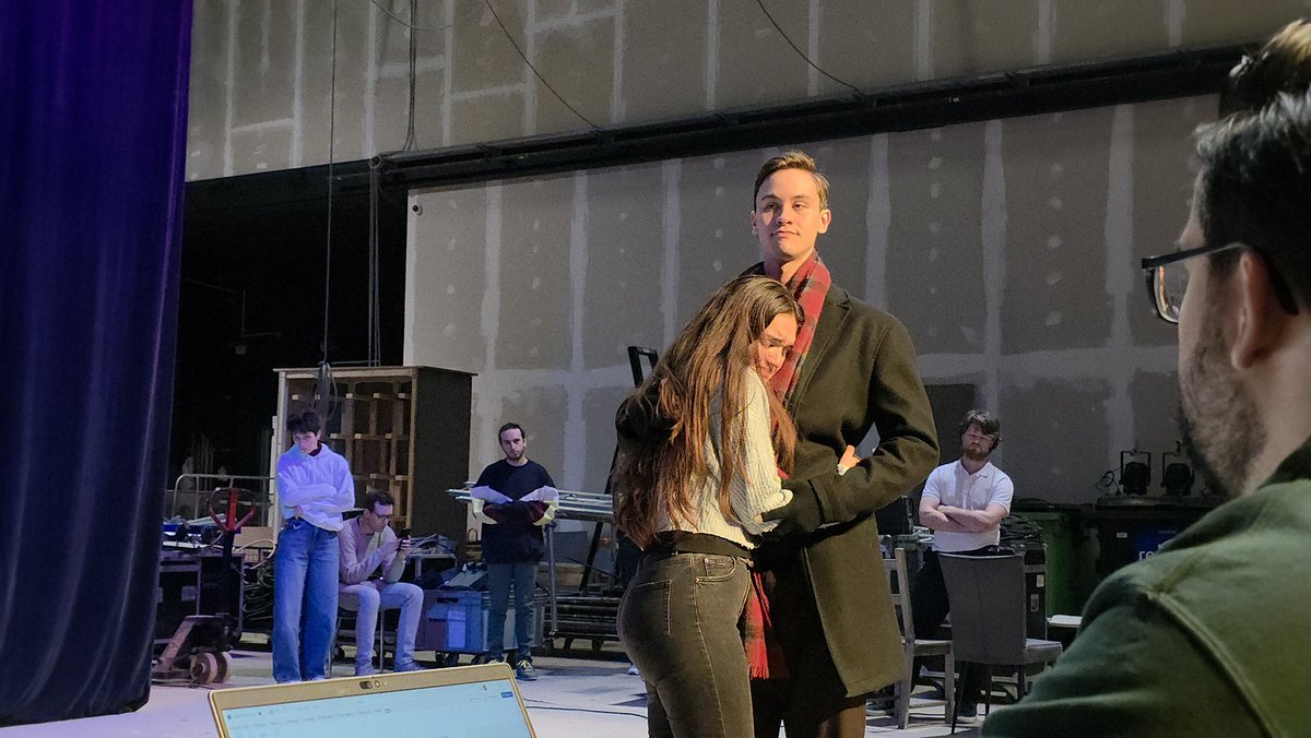 Melanie 🌷 tweet media