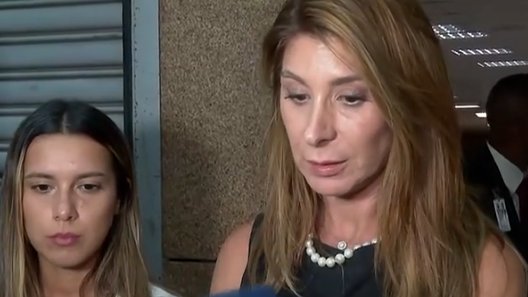 Hechos y Derecho tweet media