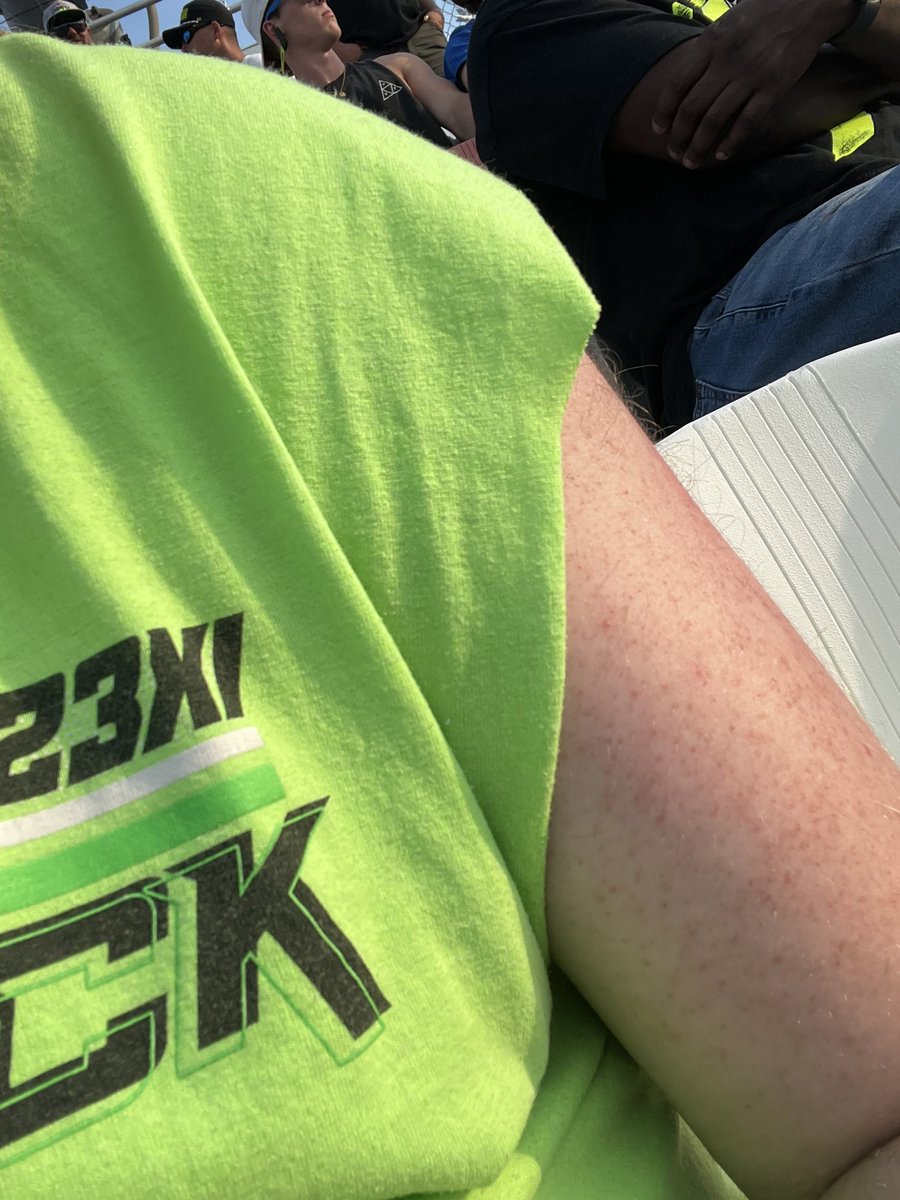 A Damp Ship Man tweet media