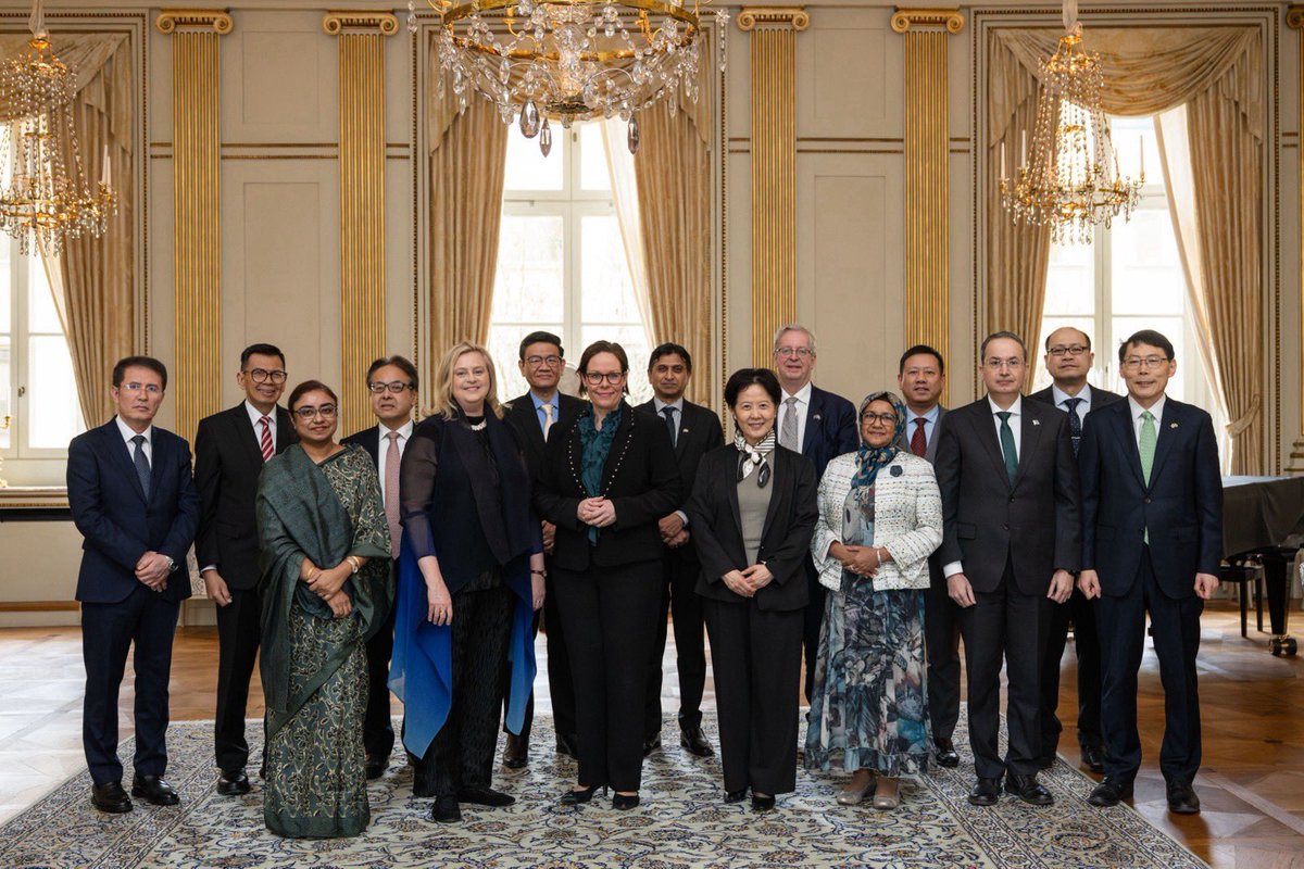 Pleasure to meet ambassadors from the Asia-Pacific region today. Sweden’s relations with countries in Asia and the Pacific are strategic and for the long term. Both our economies and our security are more interlinked than ever.