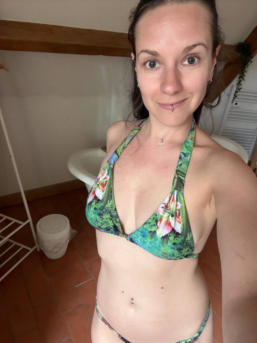 Lady Nirvana tweet media