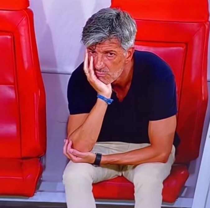 𝐅𝐀𝐑𝐈𝐒 tweet media