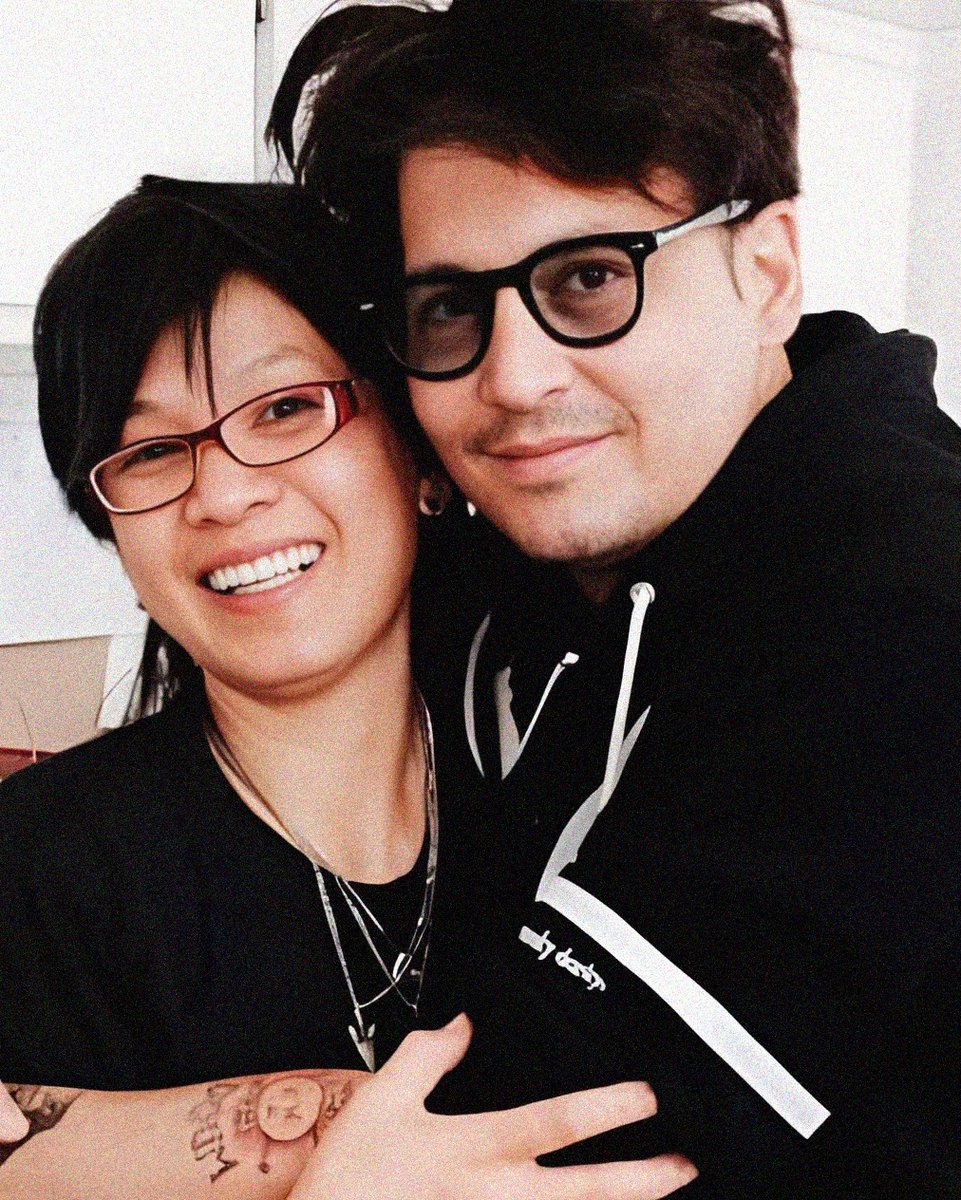 𝕷𝖎𝖙𝖙𝖑𝖊 𝕻𝖊𝖊𝖕𝖘 🏴‍☠️#JohnnyDepp tweet media