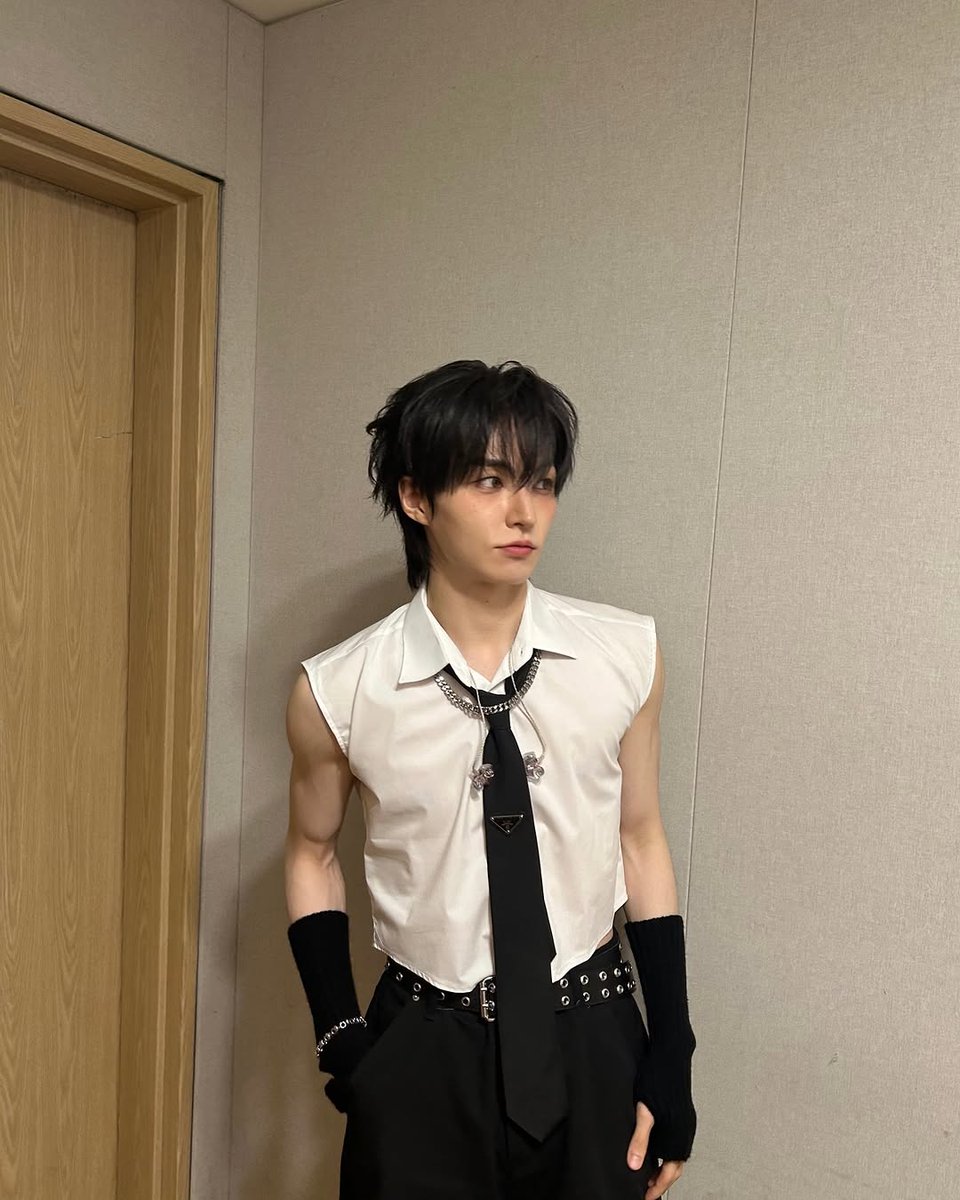 elast_looks's tweet photo. #romin #로민 #elast #엘라스트 https://t.co/FQDTP03M2q