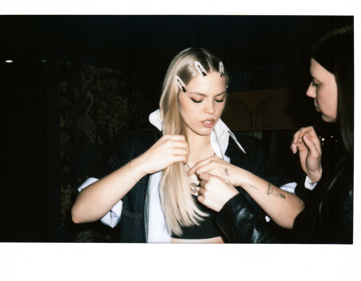 ★ Reneé Rapp Source ★ tweet media