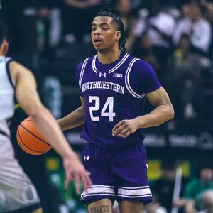 JamieShaw5's tweet photo. Northwestern guard KJ Windham will enter the @TransferPortal, per @caa_sports 

The 6-3 sophomore has multiple 20 point games in his career with 4 starts. From Indianapolis.

https://t.co/3ecrnKb09o https://t.co/gt5s1pxCNf