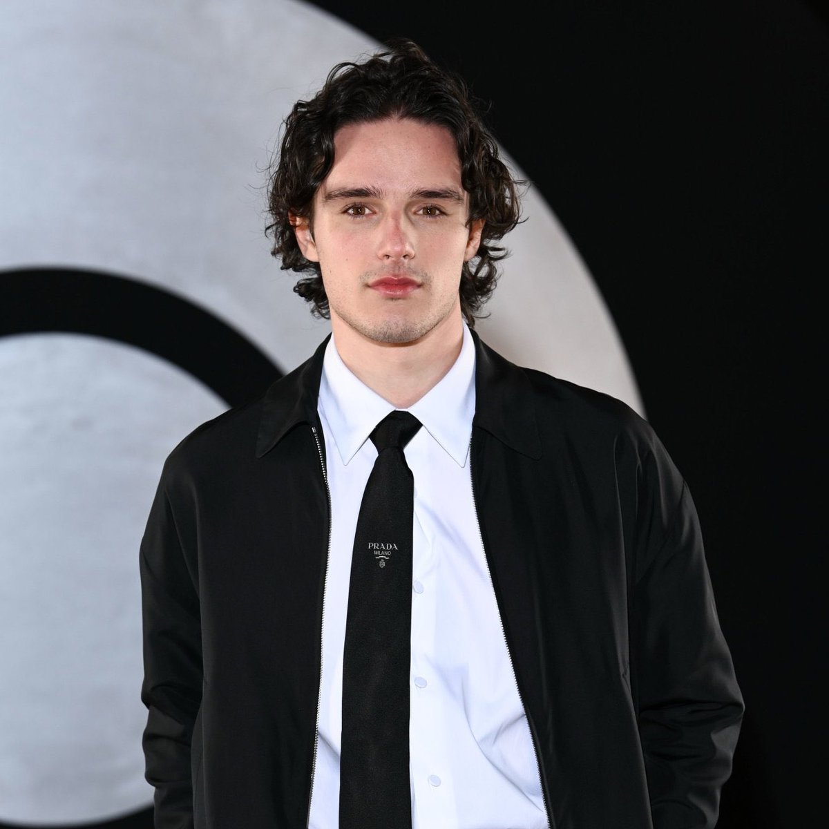 مونيّ tweet media