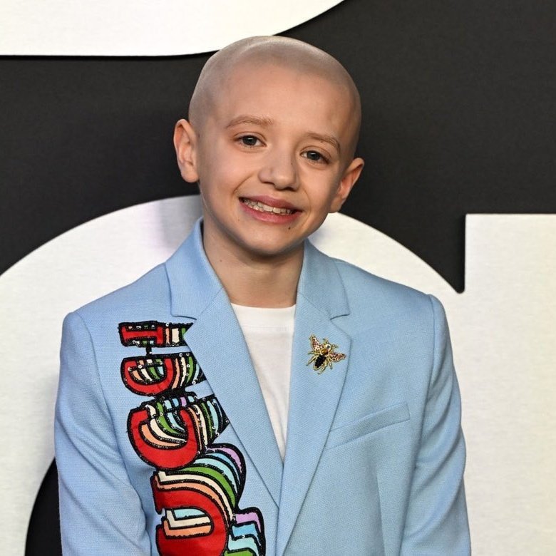 مونيّ tweet media