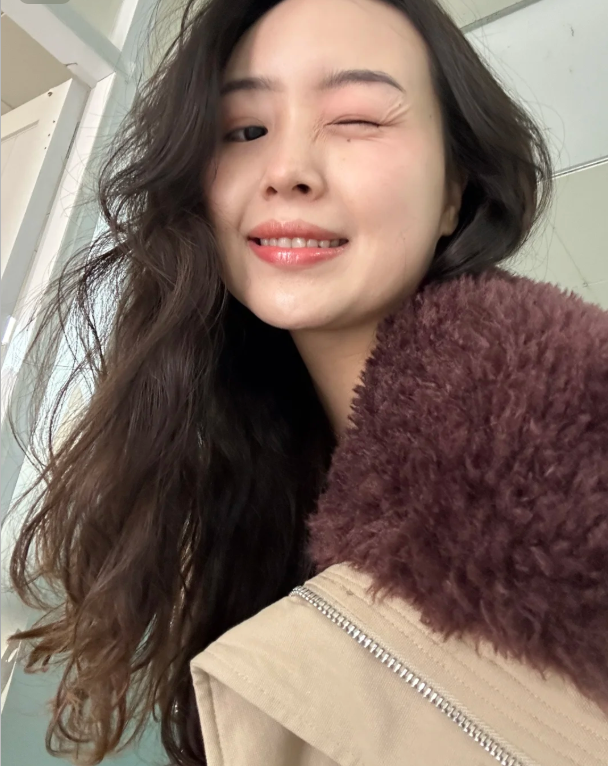 小熊崽和他的妈咪 tweet media