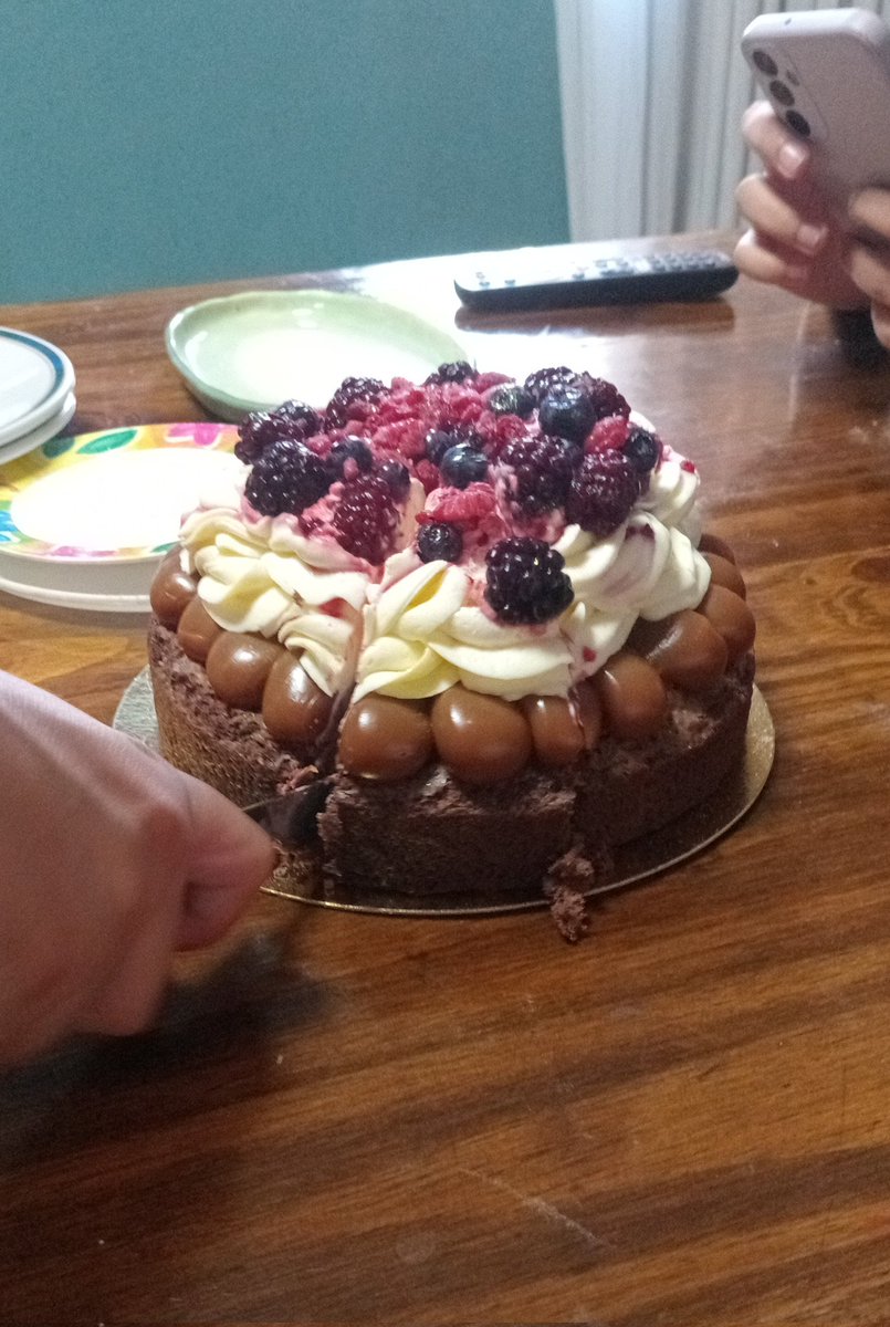 cfk maratoneando hannibal en sanjose 1111 tweet media