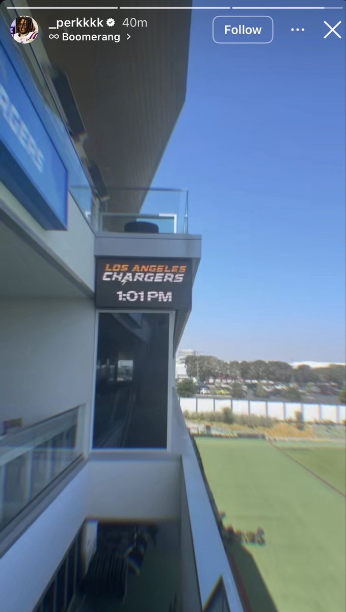 on.site28 tweet media