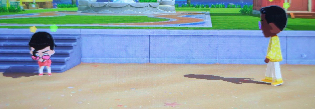 dom 📨 tweet media