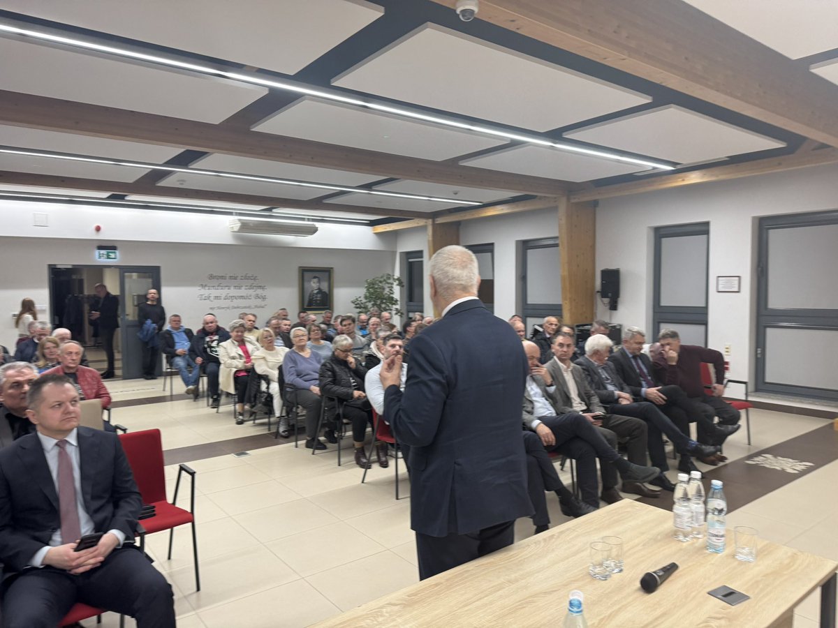 Robert Telus tweet media