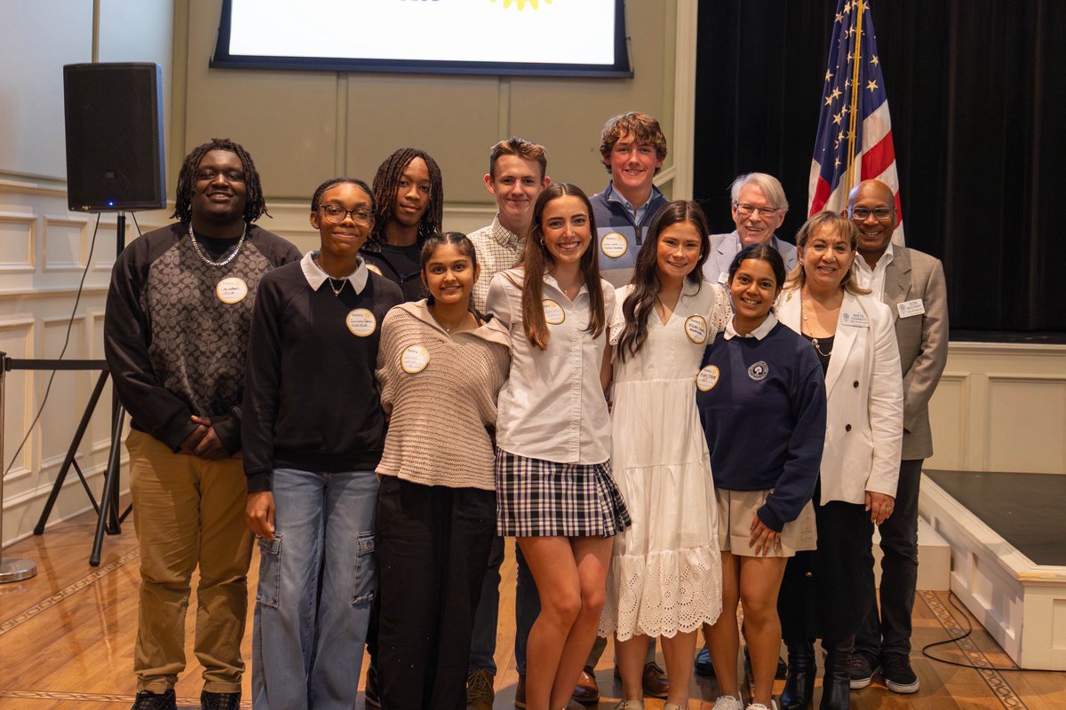 suptking's tweet image. Huge thanks to my fellow Rotarians for the warm welcome today. It was an honor to present the "Glows and Woes" of @JMCSS. Transparent conversations are the first step toward collective success! ⚙️🤝 #ServiceAboveSelf #PublicEducation