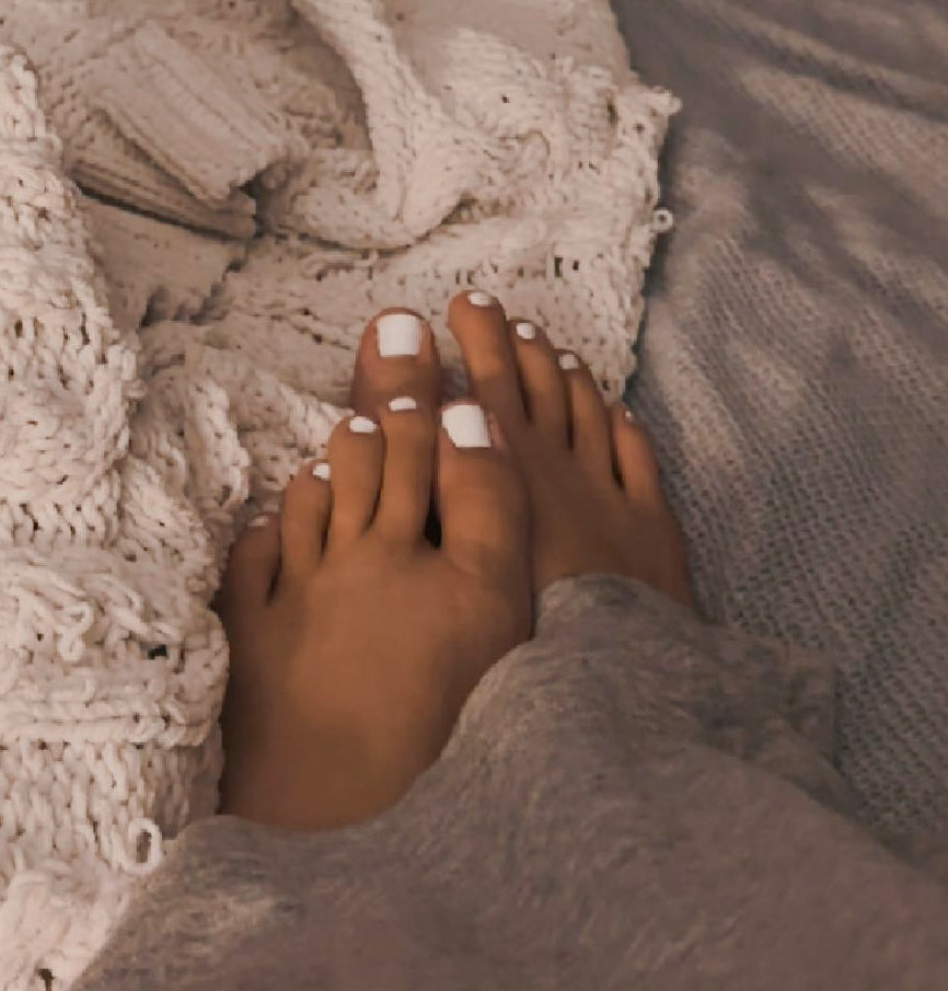 lexi #sellsfeet 💋 tweet media