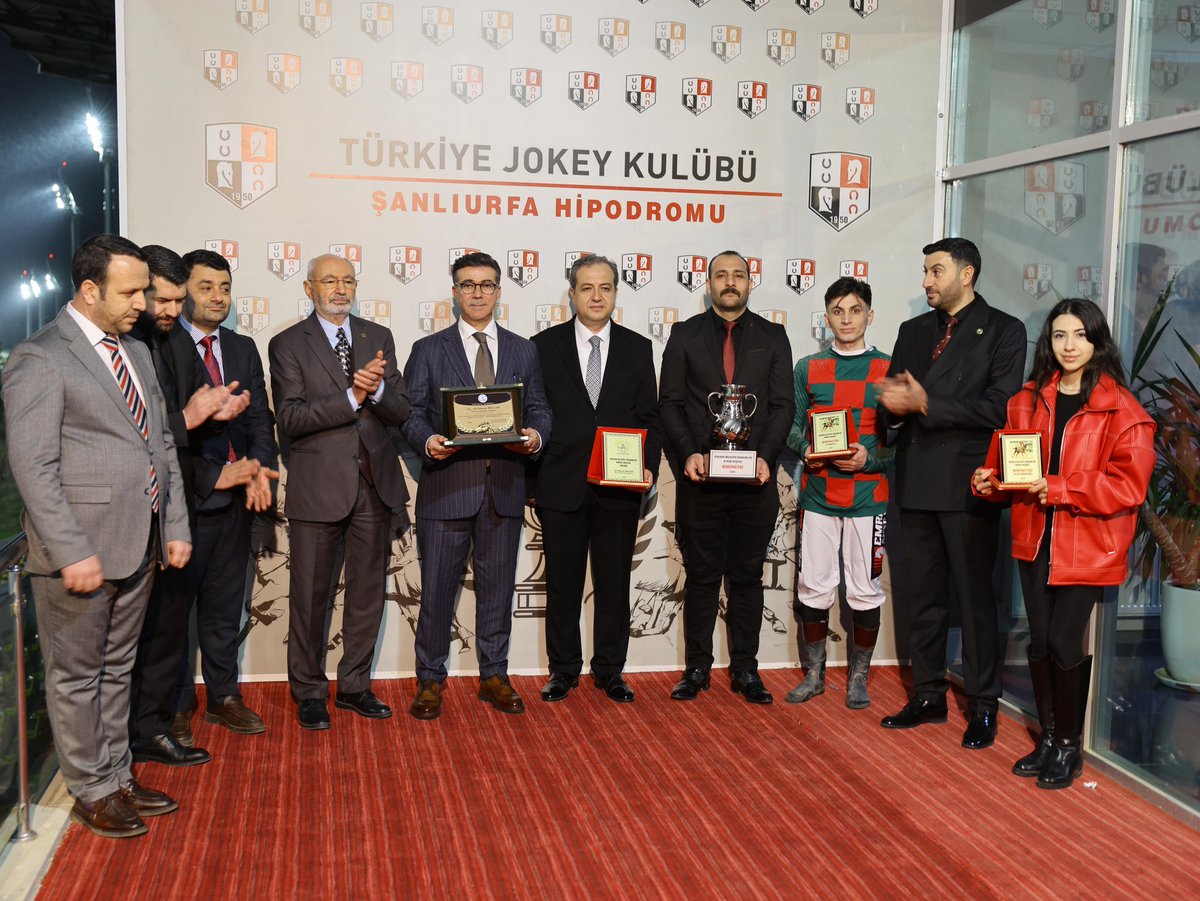 Garip Elğaç tweet media