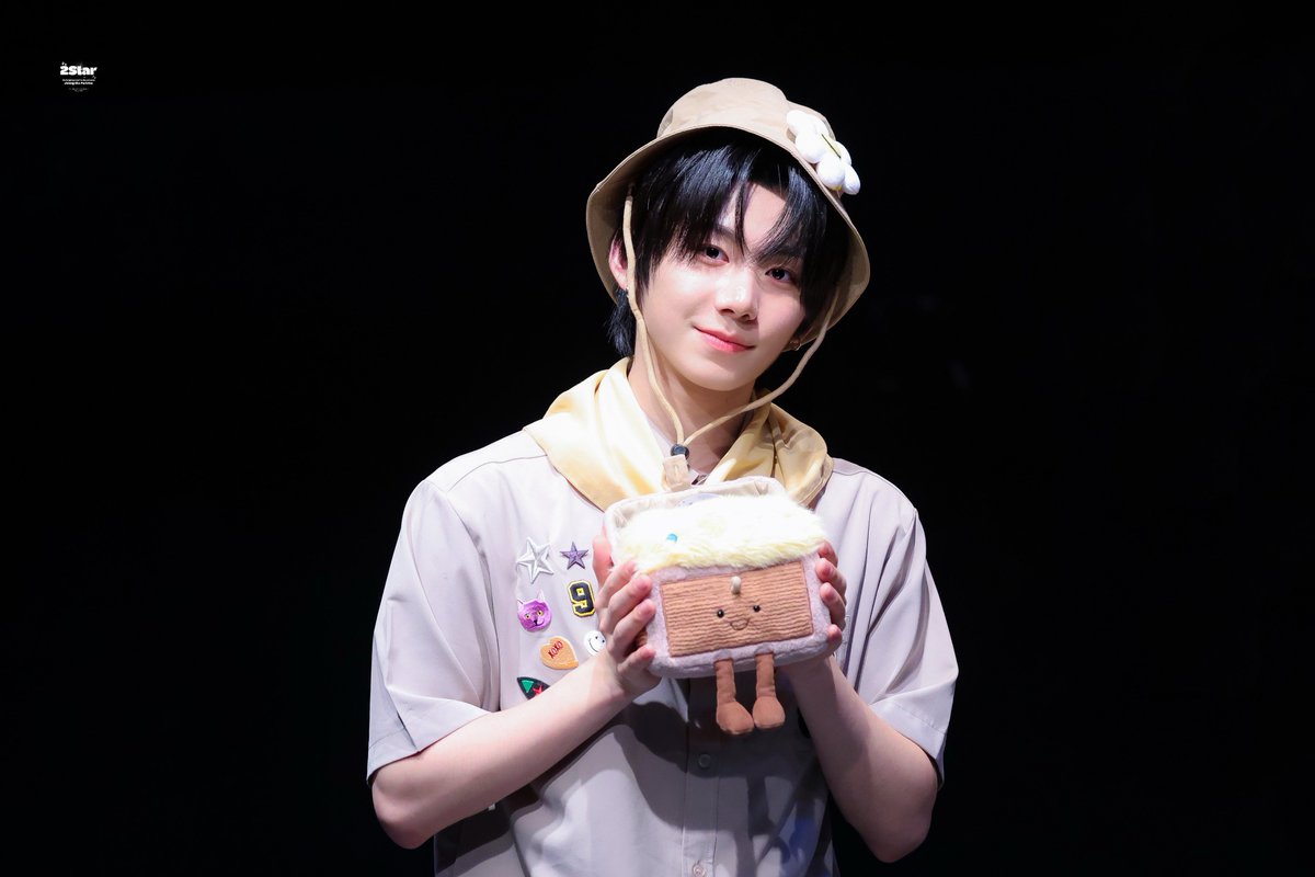 ⋆☆² tweet media