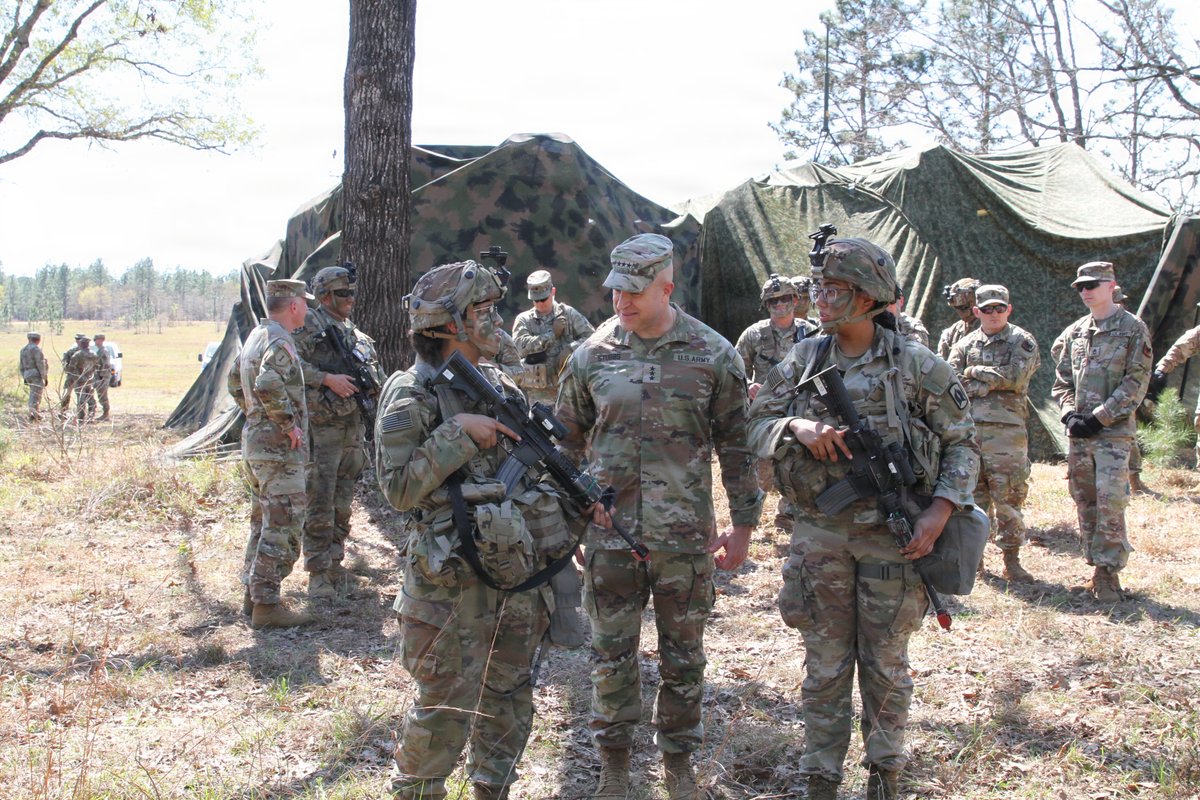 FloridaNationalGuard tweet media