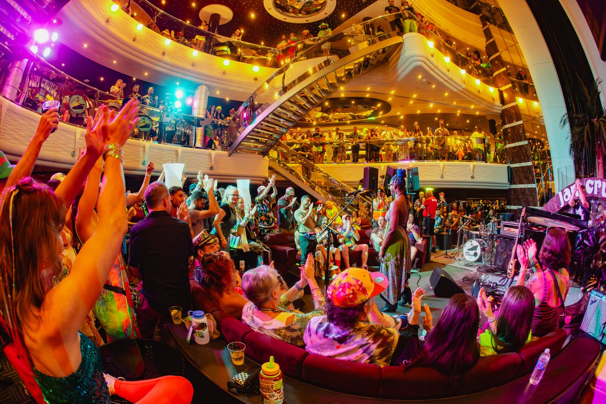 The Disco Biscuits 🌲👽🌲 tweet media