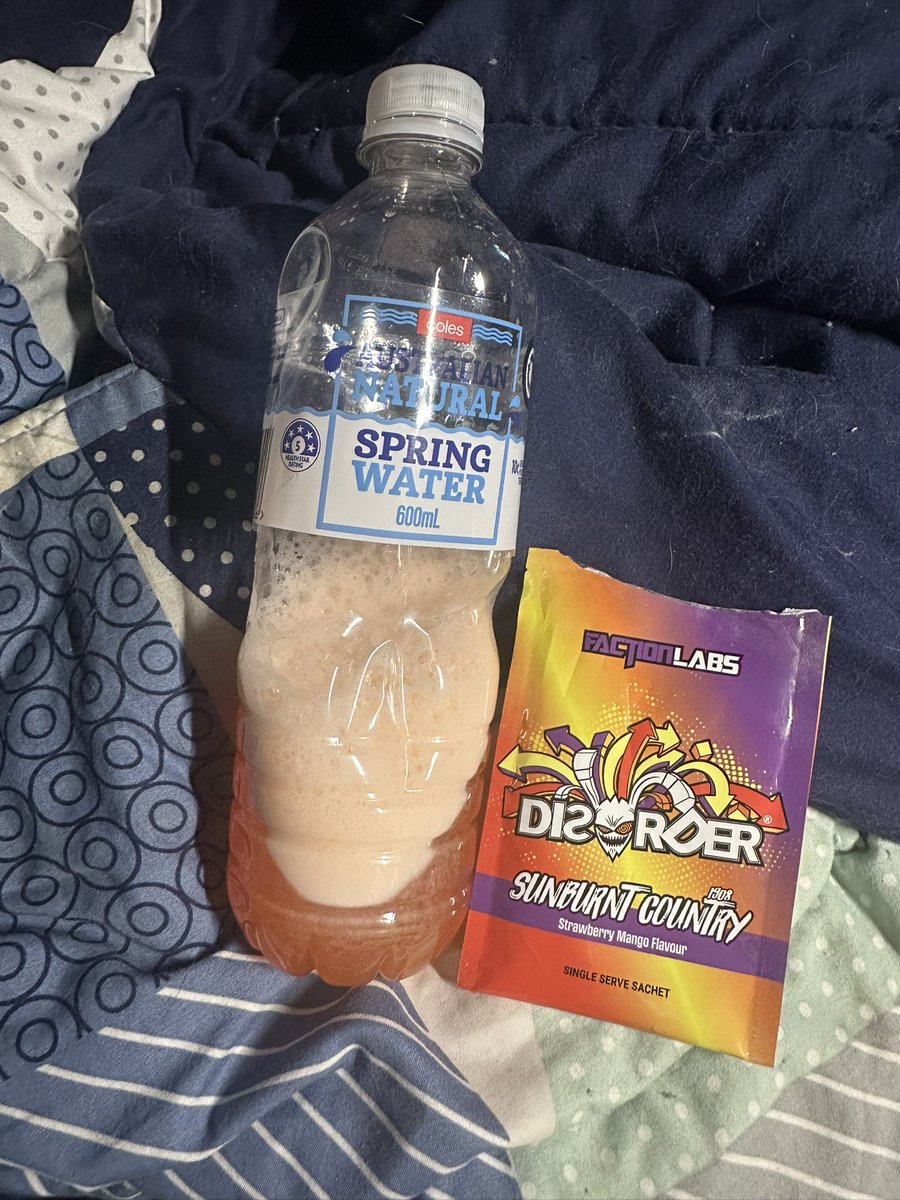 ItsErikabYo's tweet image. @factionlabs always providing the goods 😝✌️😍
#preworkout #factionlabsdisorder #energybooster