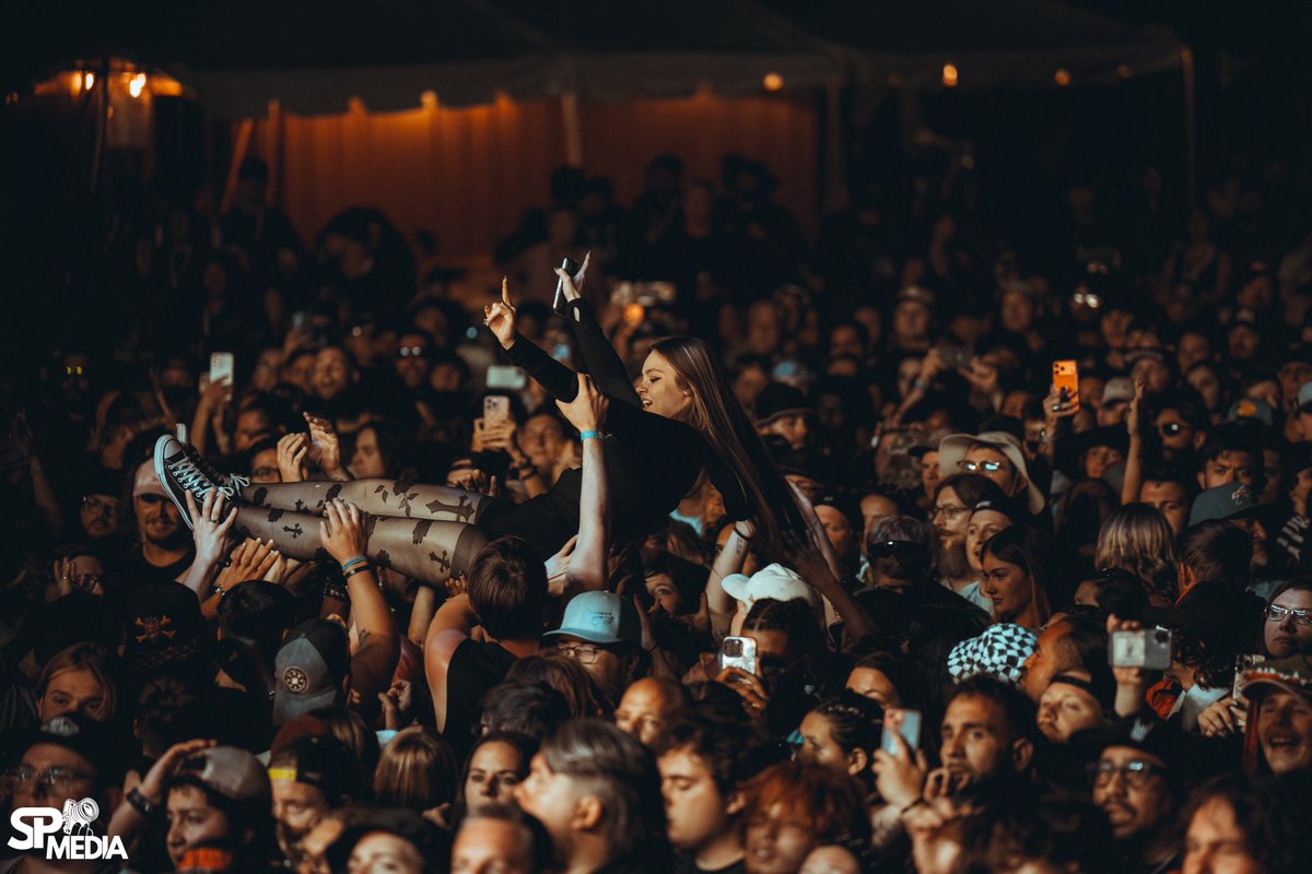 Three Days Grace tweet media