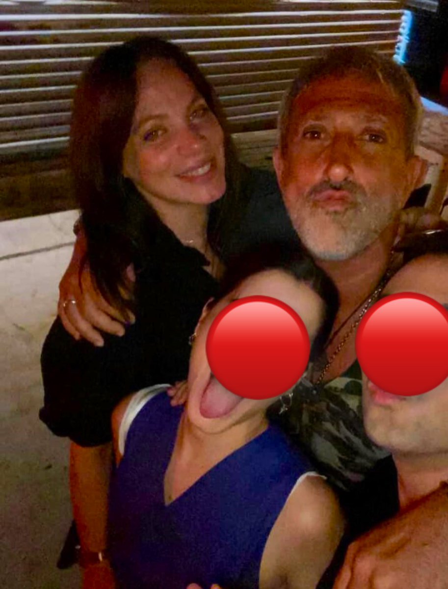 FEDE FLOWERS tweet media