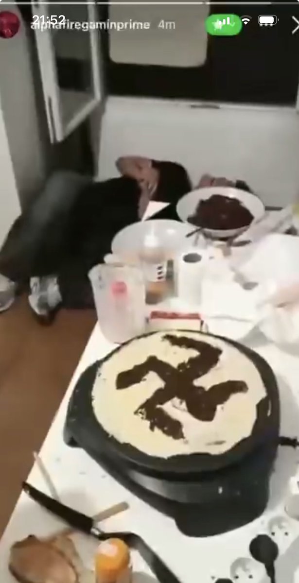 🌲Le V🌲 tweet media