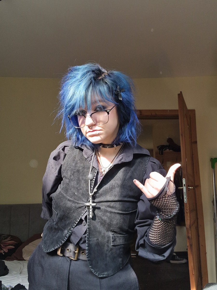 marek ¦ saw mcr 🩷 tweet media