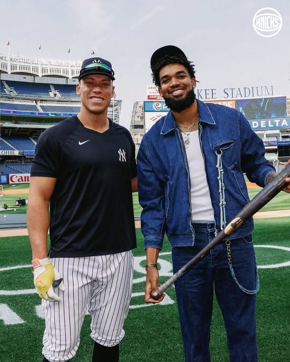 NEW YORK KNICKS tweet media