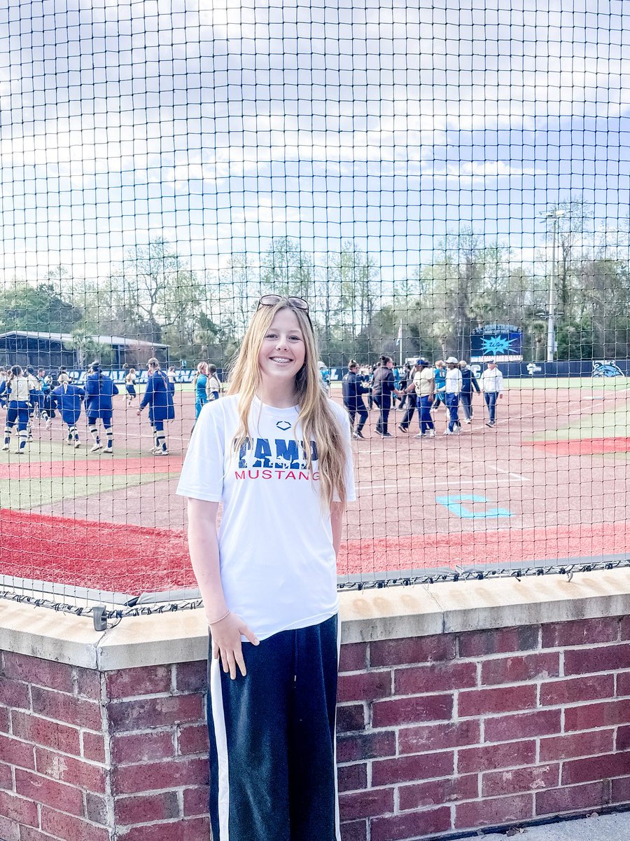 Riley Morgan RHP/OF 2028 tweet media