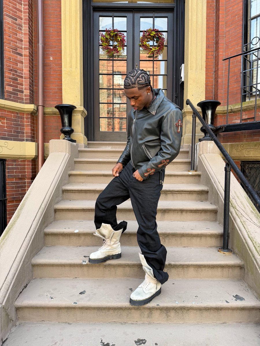 Lucius Firmin tweet media