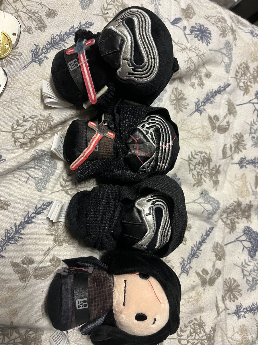 ⋆。‧˚ʚ alien ɞ˚‧。⋆ tweet media