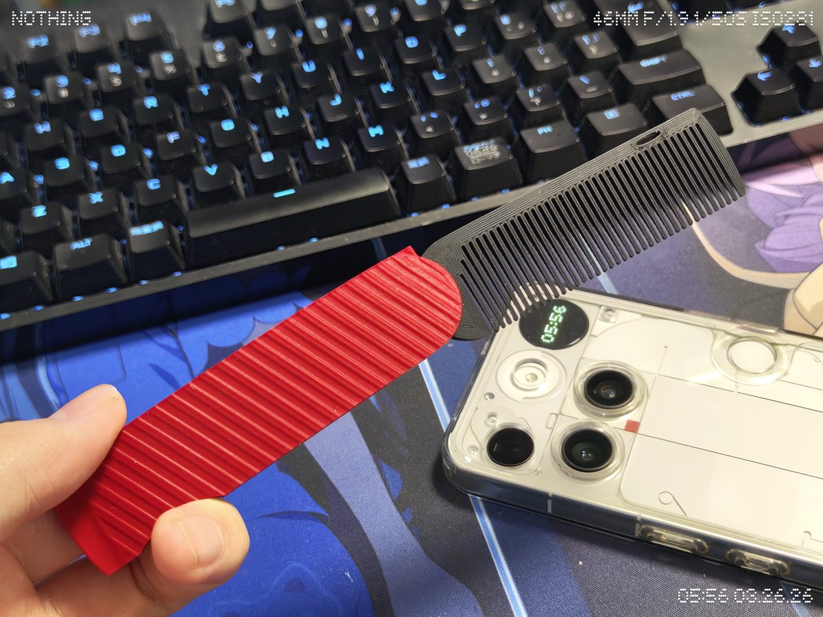 Link.2011 tweet media