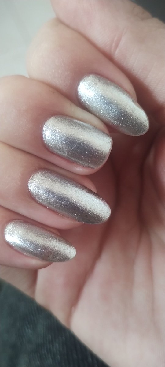 ✧ αηу | tweet media