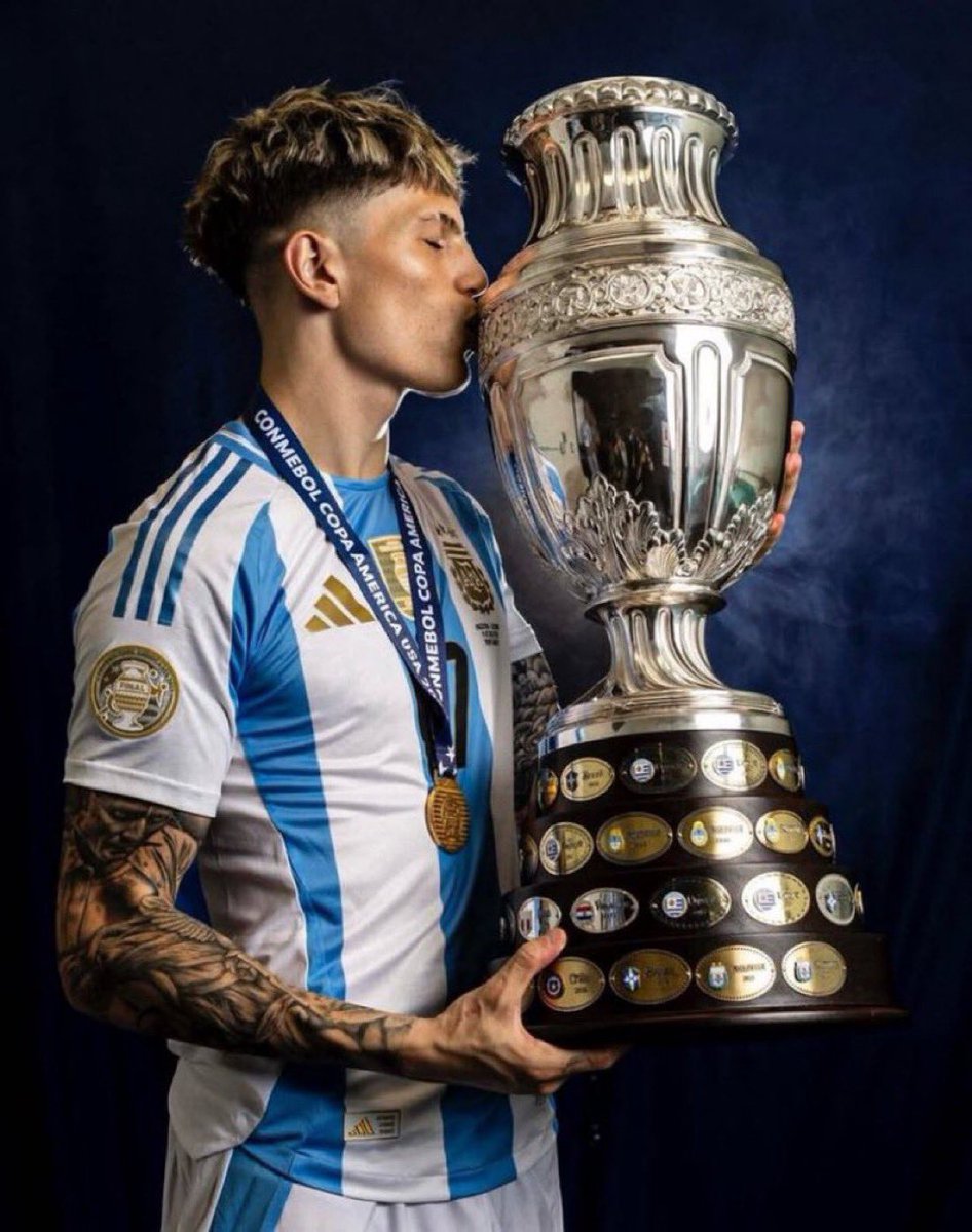 (fan) Trey tweet media