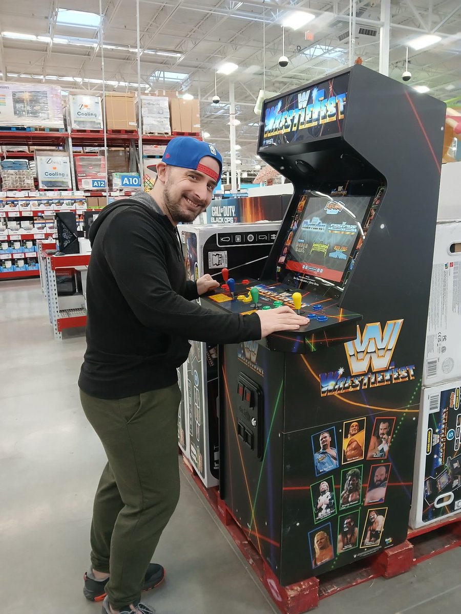 Went roaming around <a href="/SamsClub/">Sam’s Club</a> today &amp; noticed this good-looking arcade game just after entering. I haven’t seen #WrestleFest in arcade form in a long, long time. This kind of stuff keeps me young. The little, extremely cool things that can be encountered on any given day 🙂🎮🔥💯