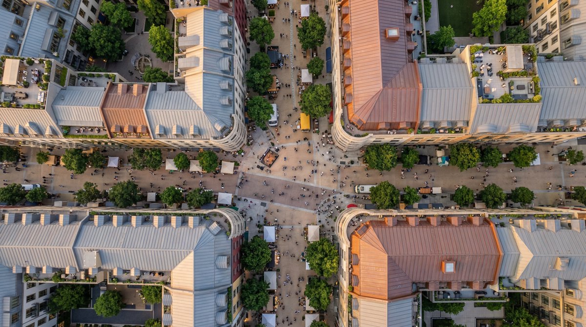Alicia, Courtyard Urbanist tweet media