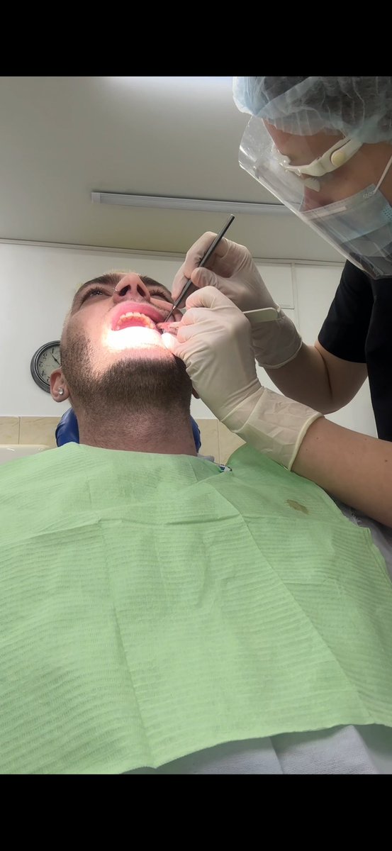 я денис, а ты че? tweet media